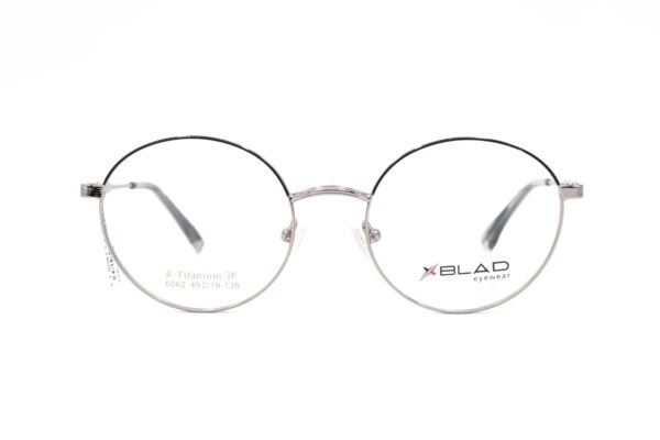 اطار طبي XBLAD للنساء بيضاوي لون فضي و أسود  - 6062 C2